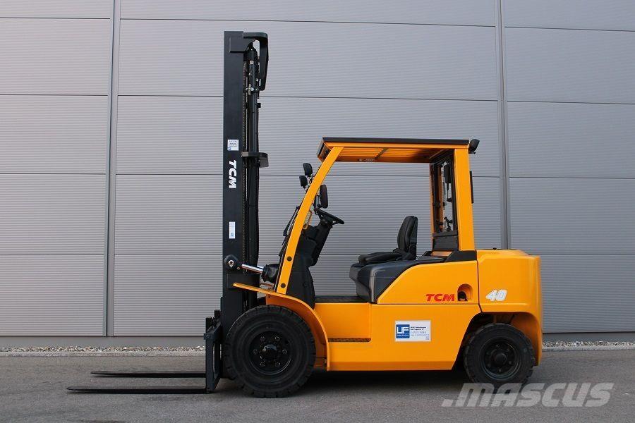 TCM D-1-F-A-40-Q Camiones diesel