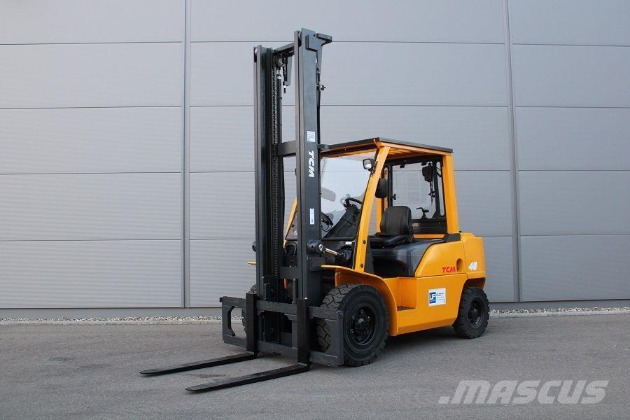 TCM D-1-F-A-40-Q Camiones diesel