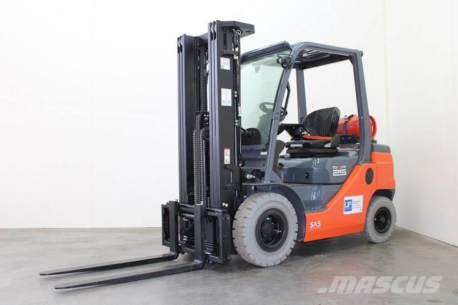 Toyota 02-8FGF25 Camiones LPG