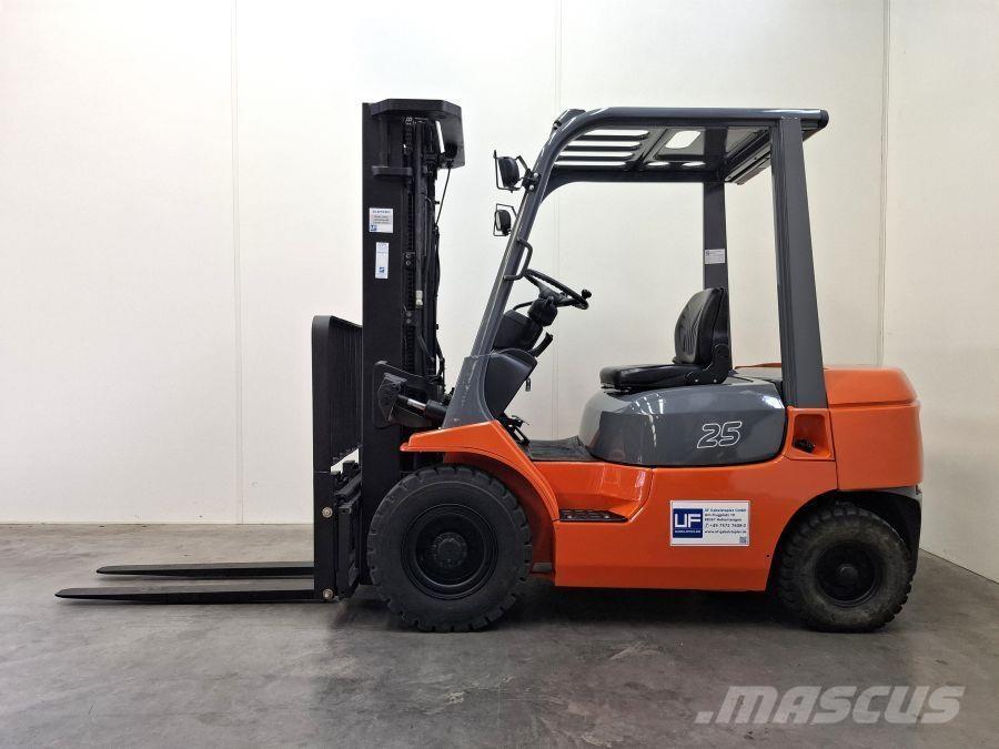 Toyota 62-7FDF25 Camiones diesel