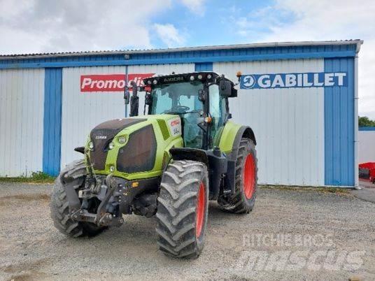 CLAAS AXION800 Tractores