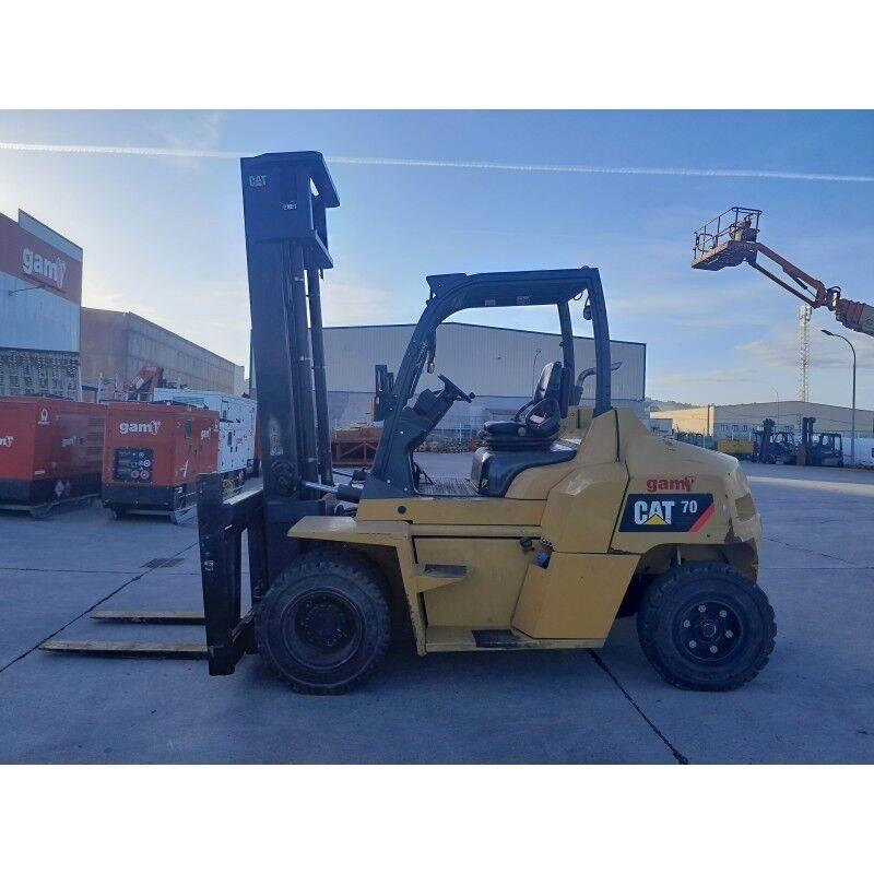 CAT DP70N1 Camiones diesel