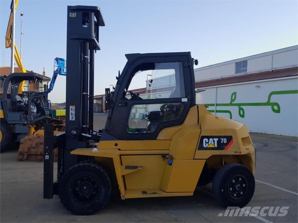 CAT DP70N1 Montacargas para contenedores