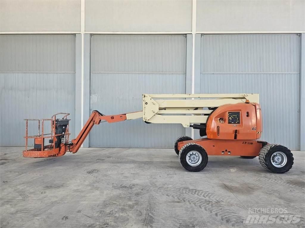 JLG 510AJ Plataformas con brazo de elevación manual