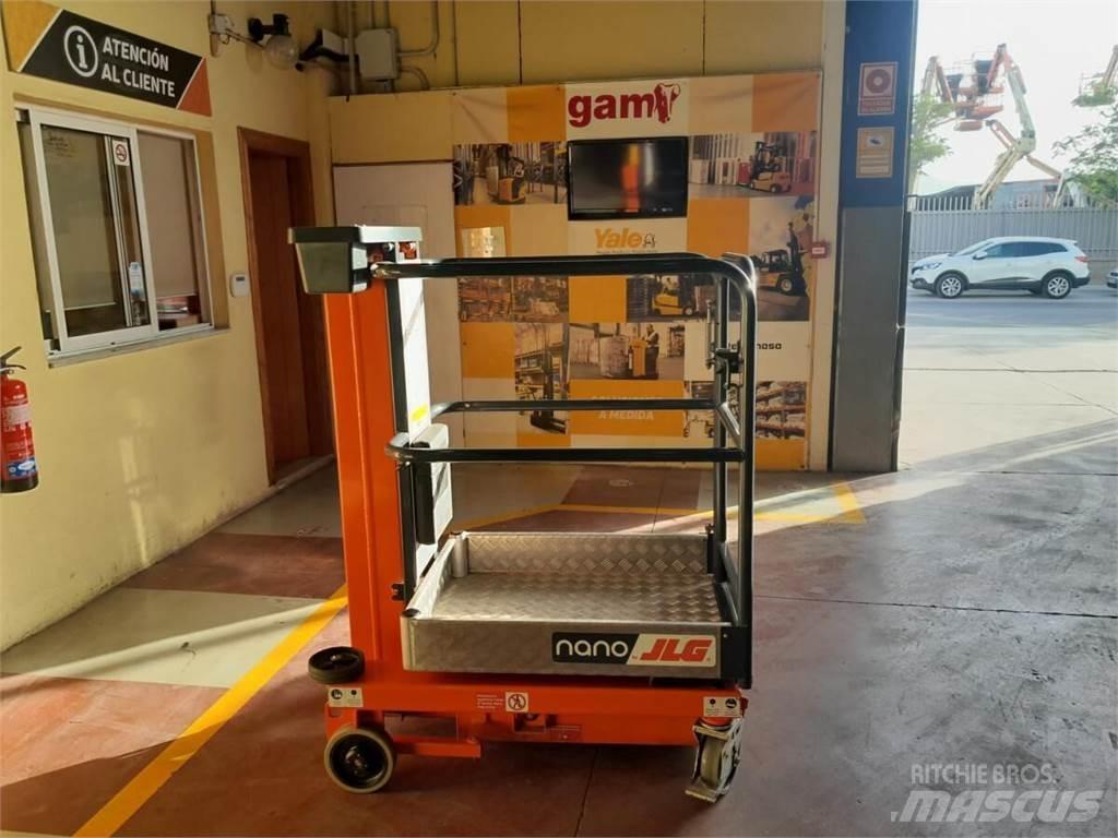 JLG NANO Plataformas con jaula de elevación