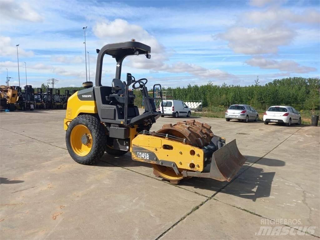 Volvo SD45B Rodillos de un solo tambor