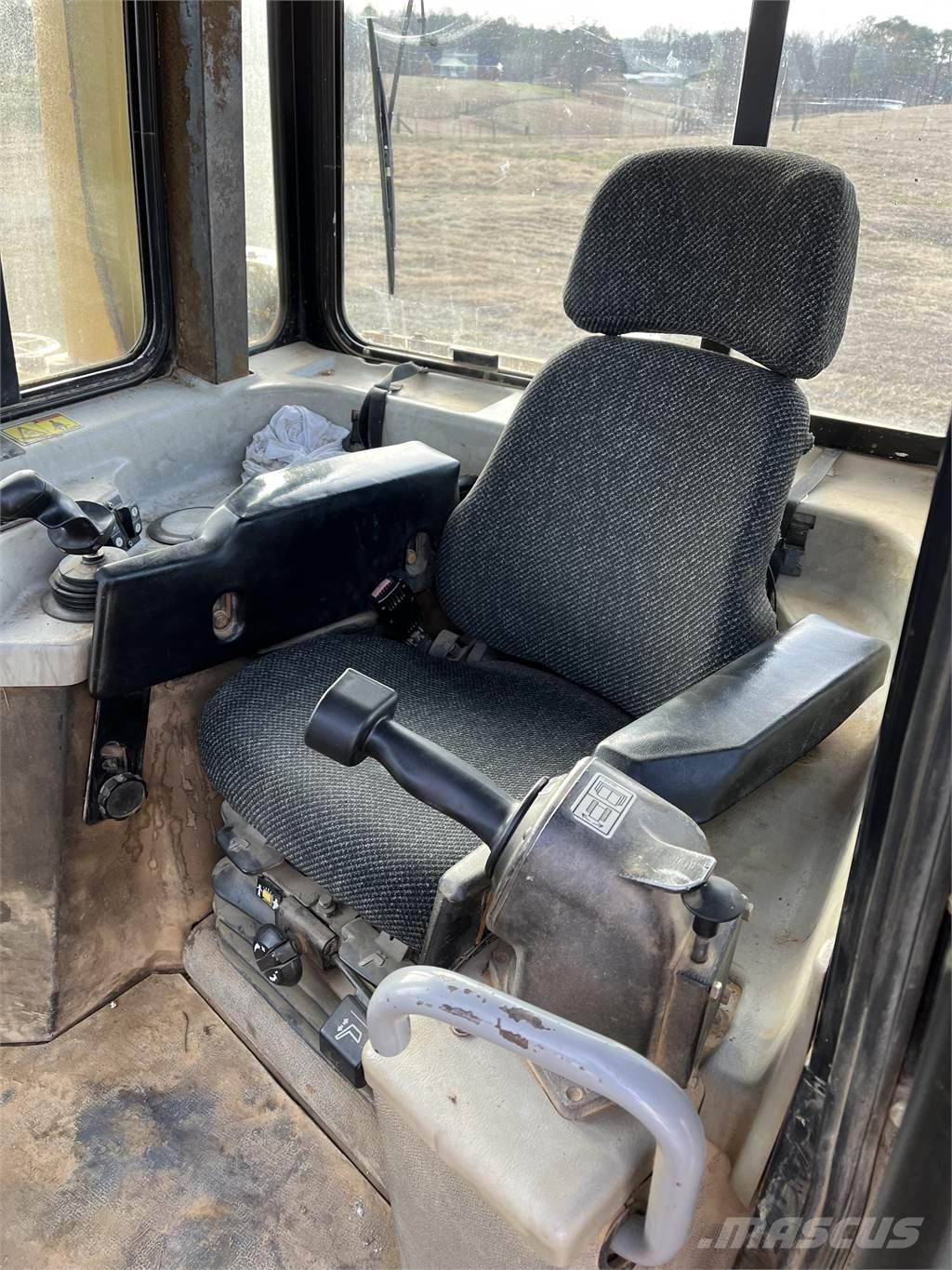 CAT D6R XL Buldozer sobre oruga