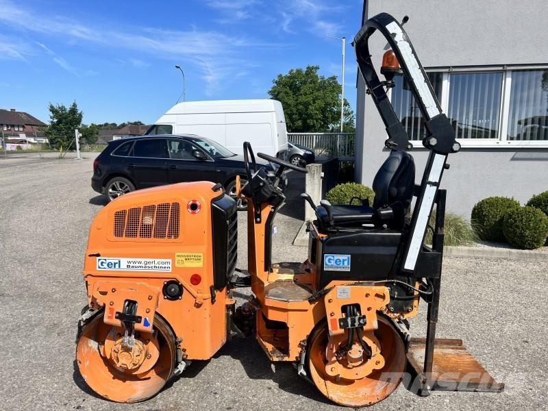 Dynapac CC 900 Rodillos de doble tambor