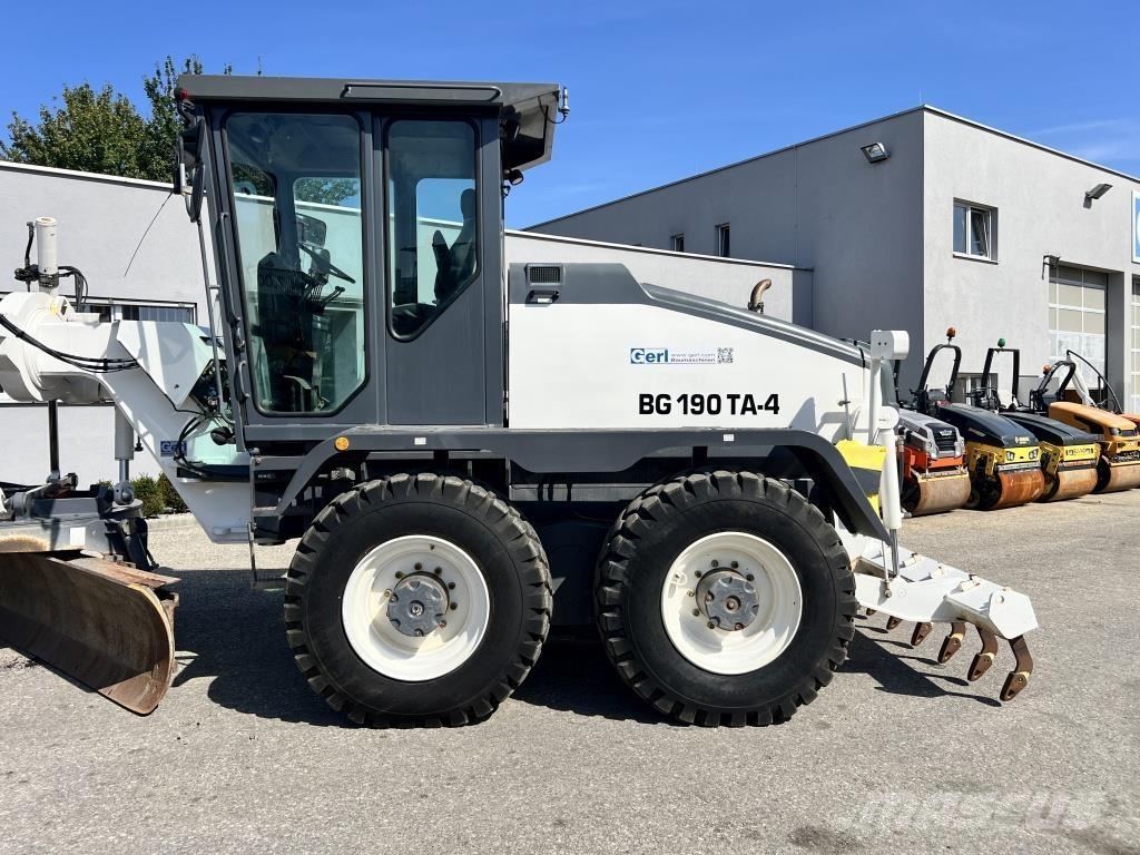 HBM Bomag BG 190TA-4 Niveladoras