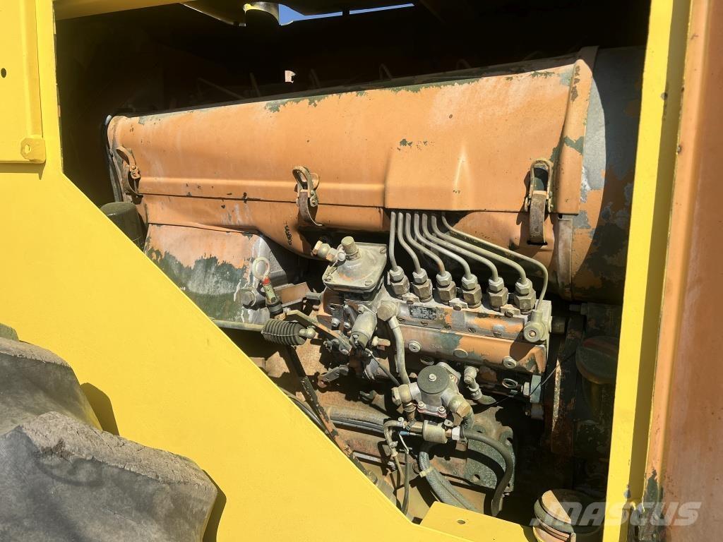 JCB Vibromax W 1402 PD Rodillos de un solo tambor