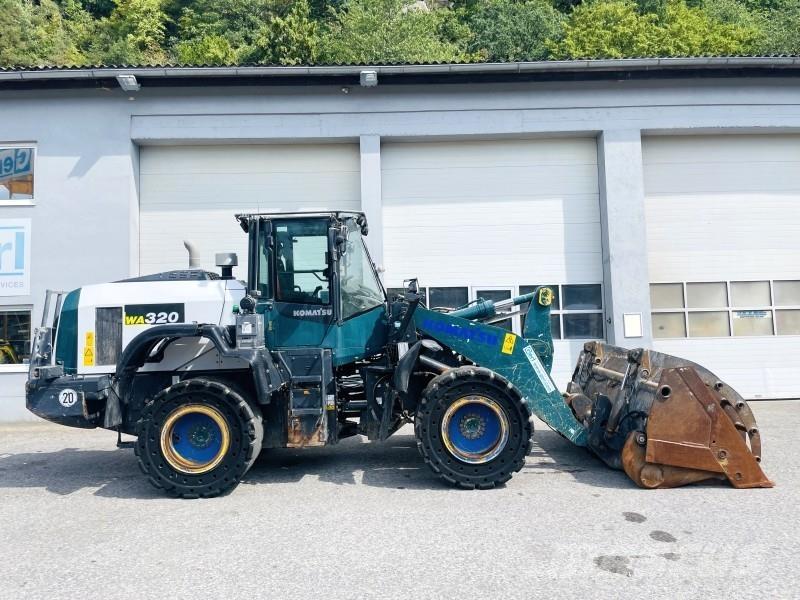 Komatsu WA320-8 Cargadoras sobre ruedas