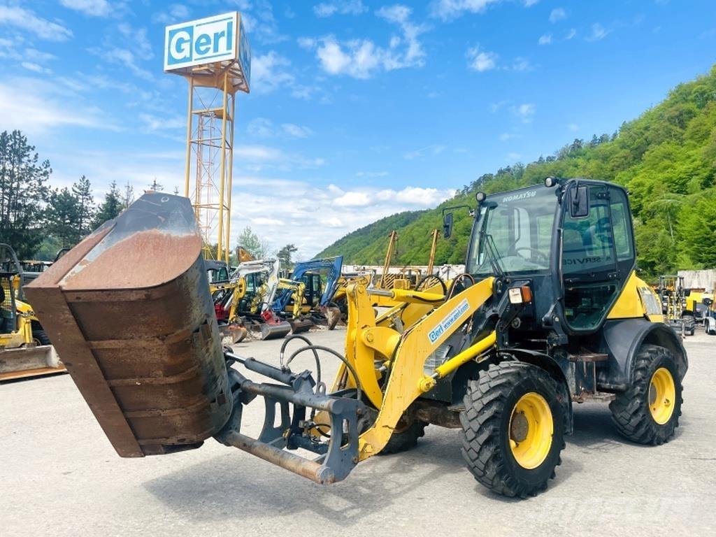 Komatsu WA80-6 Cargadoras sobre ruedas