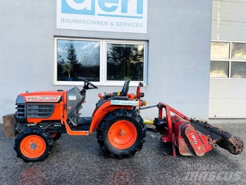 Kubota B1610D Retrocargadoras