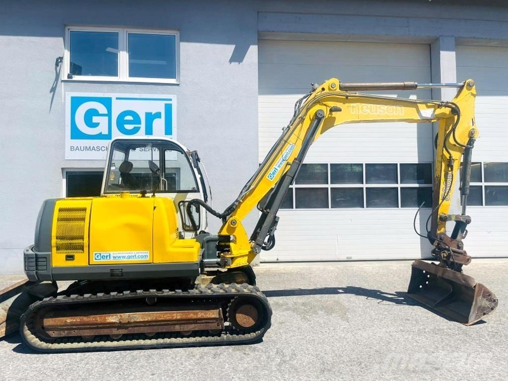 Neuson 8002 RDV Miniexcavadoras