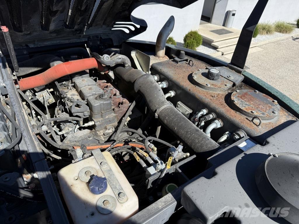 New Holland MH-Plus Excavadoras de ruedas