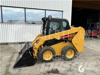 CAT 236D Minicargadoras