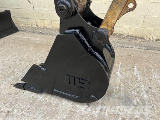 CAT 305.5E2 Miniexcavadoras