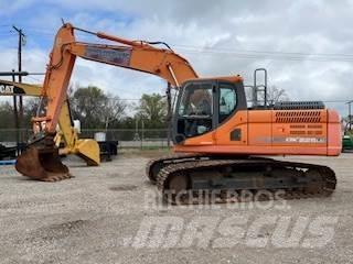 Doosan DX225LC Excavadoras sobre orugas