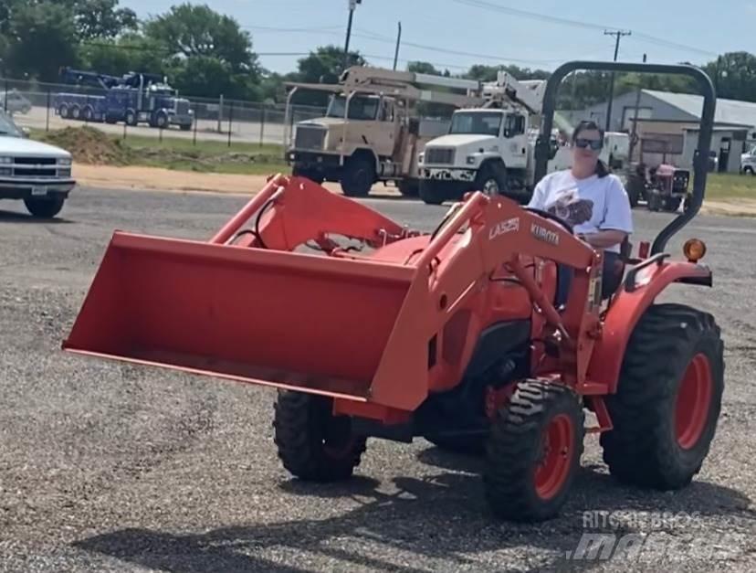 Kubota L3901 Tractores