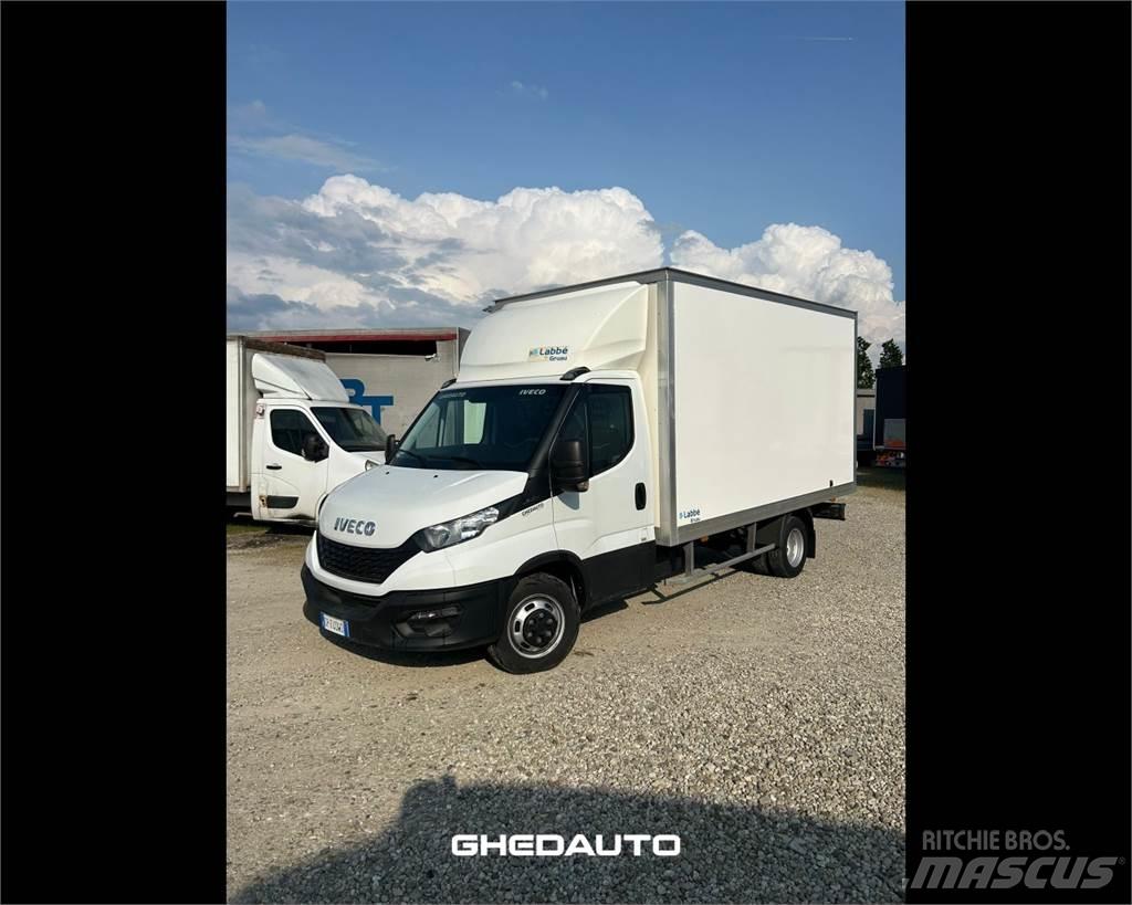 Iveco 35C16 Vehículos de caha cerrada