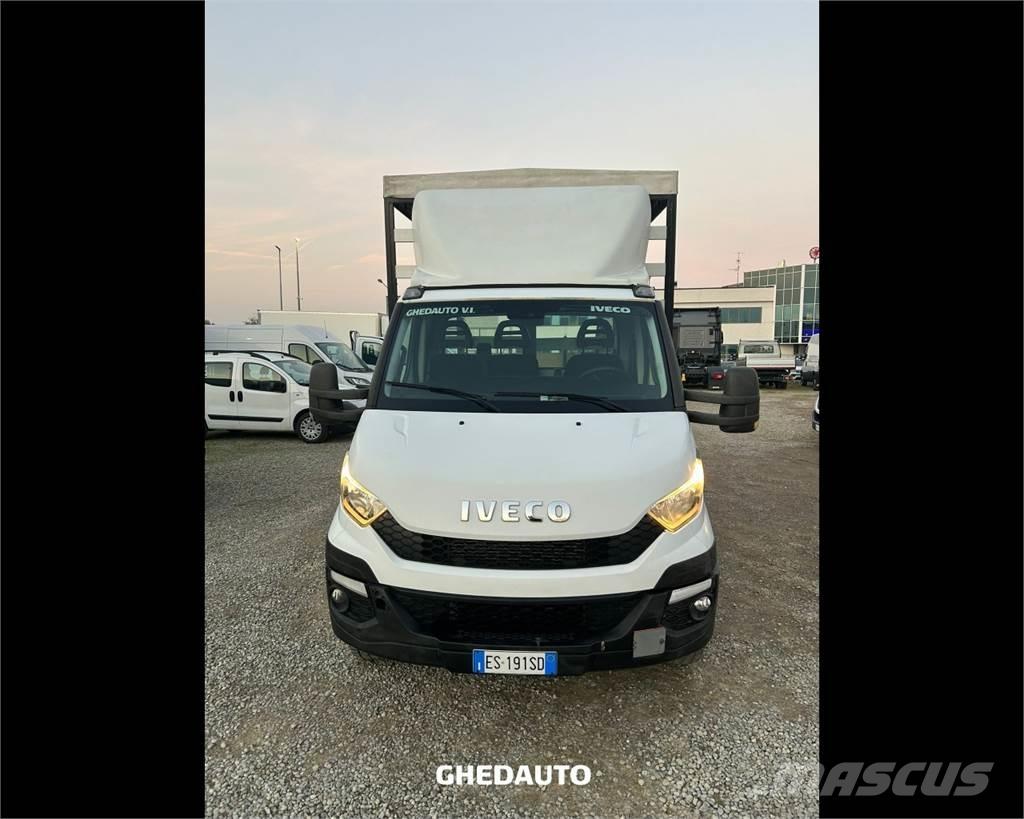 Iveco 65C15 Camiones con caja de remolque