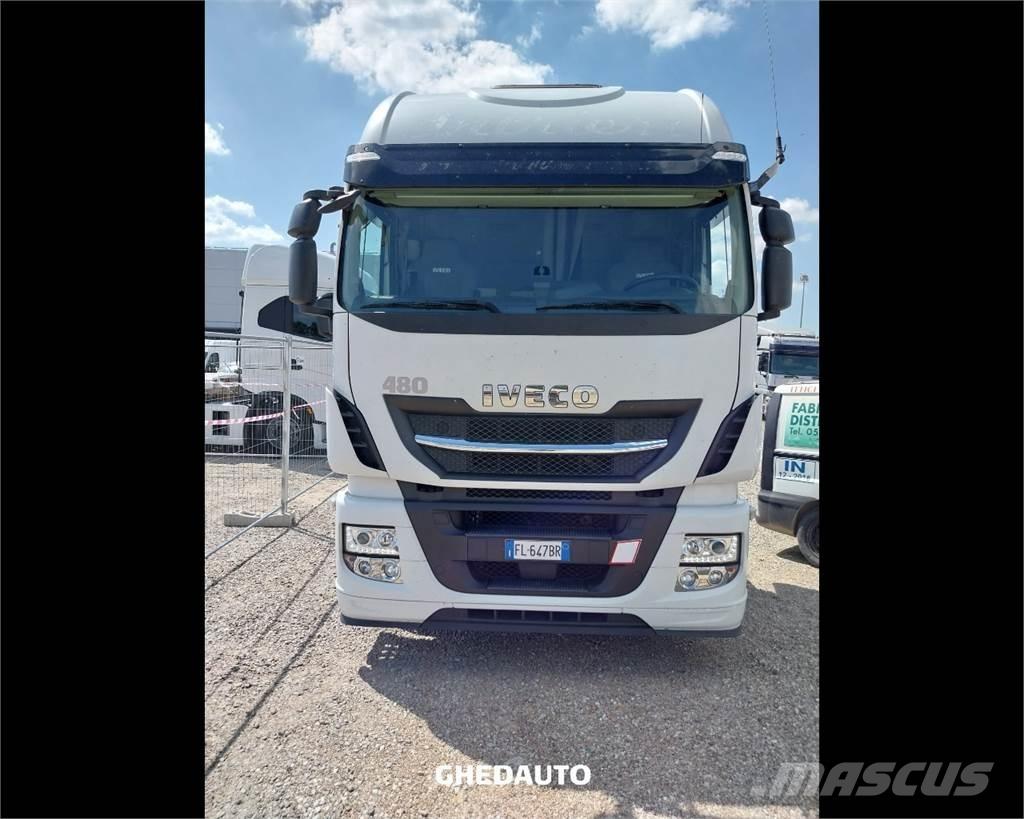 Iveco AS440S48T/P Camiones con caja de remolque