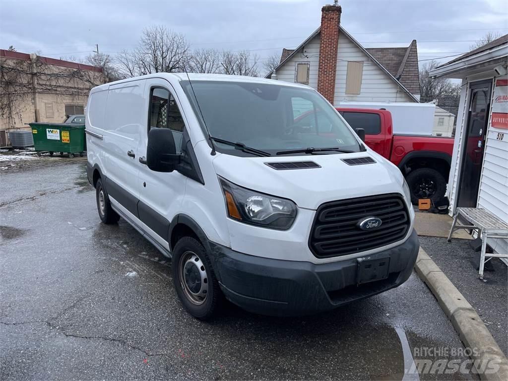 Ford Transit Vehículos de caha cerrada