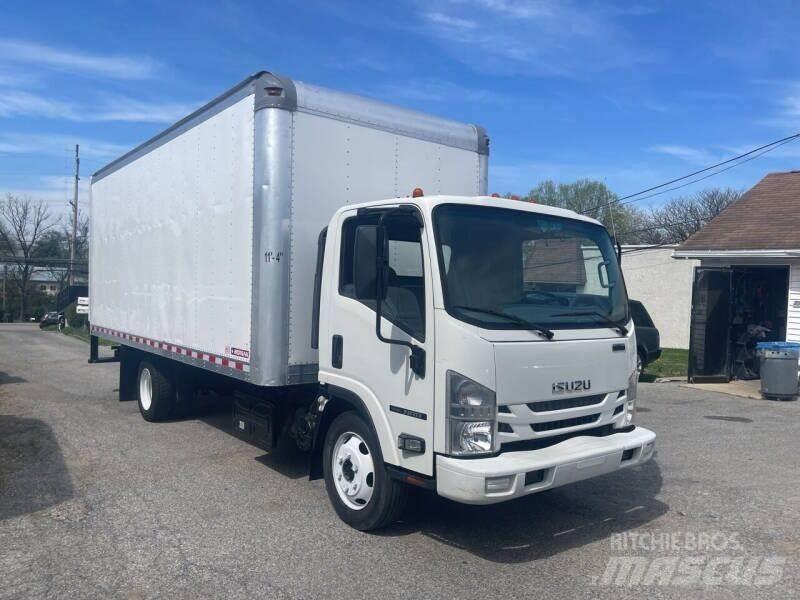 Isuzu NRR Camiones con caja de remolque