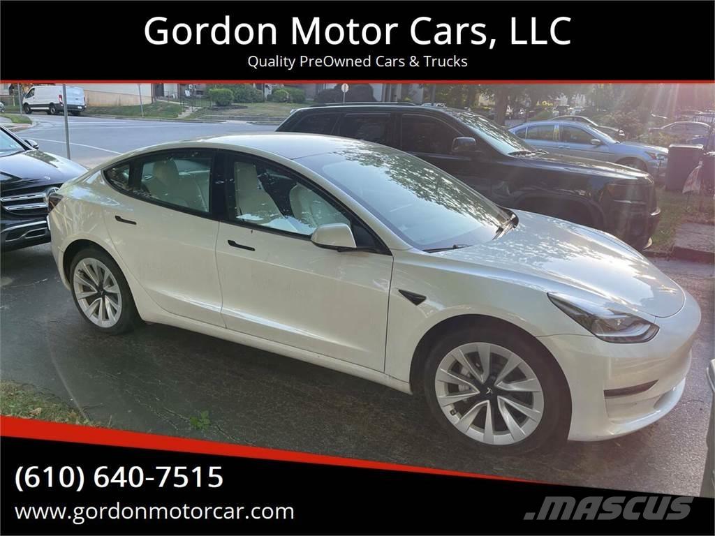 Tesla Model 3 Carros