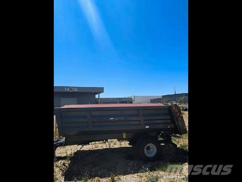 Gyrax RV 60 Otros remolques