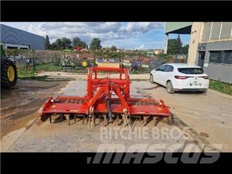 Kuhn HRB303D Gradas