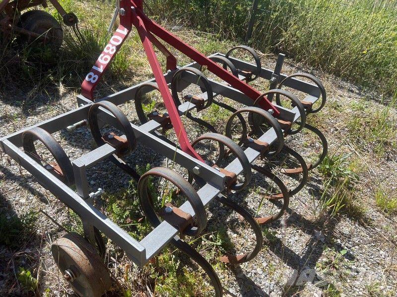 Morgnieux VSR 11 Cultivadoras para cultivos en hilera