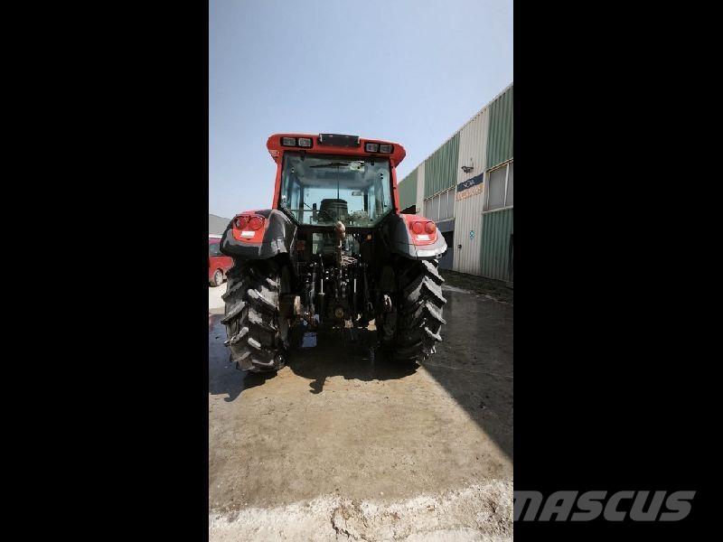 Valtra T140 Tractores