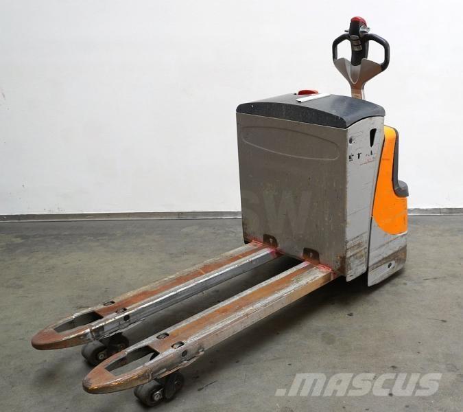 Still EXU 22 Montacargas de baja elevación