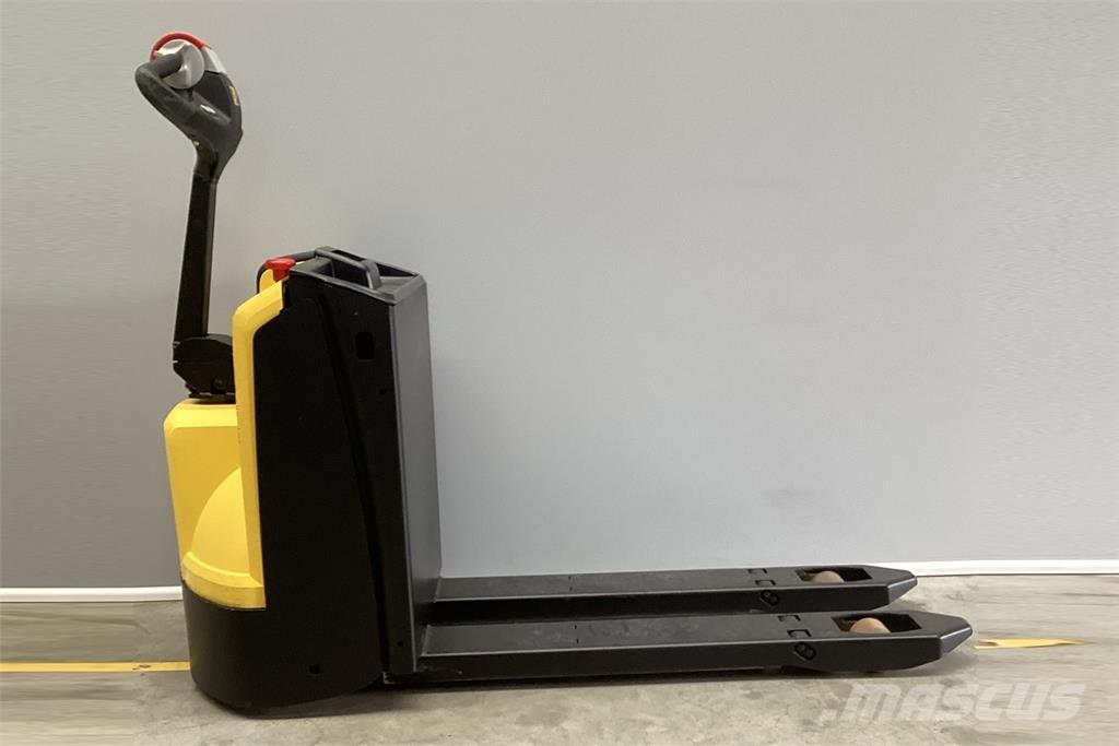 Hyster P1.6 Montacargas manual