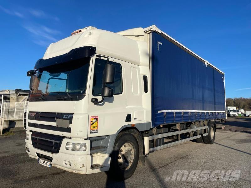 DAF CF75 310 Camiones de caja de lona