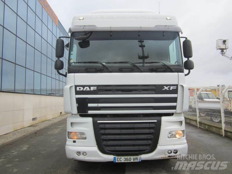 DAF XF105 460 Camiones tractor