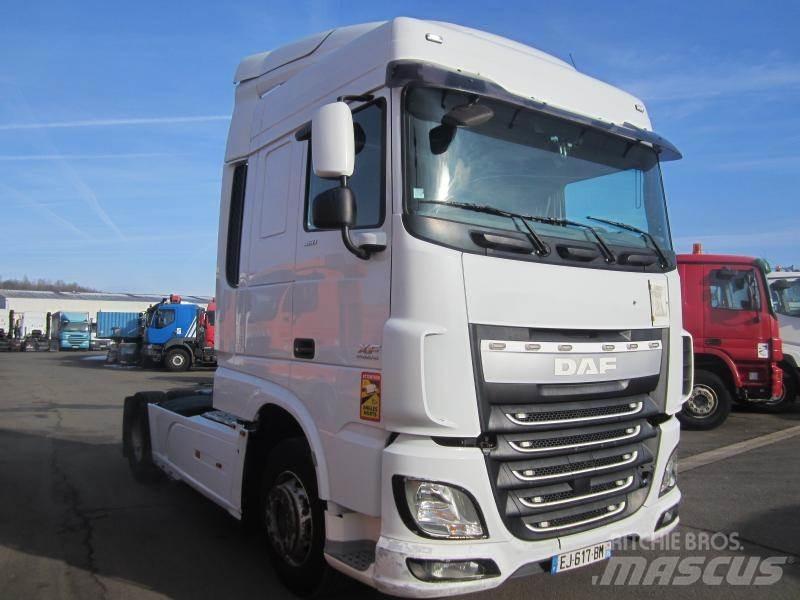 DAF XF105 460 Camiones tractor