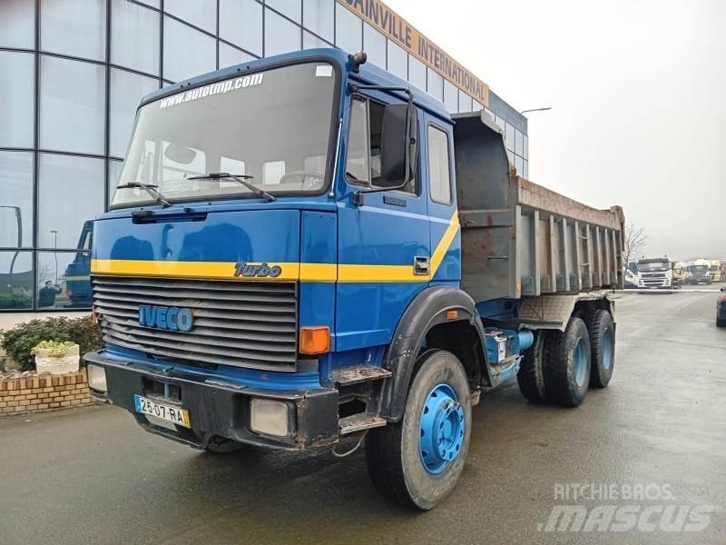 Iveco 260 36H Bañeras basculantes usadas