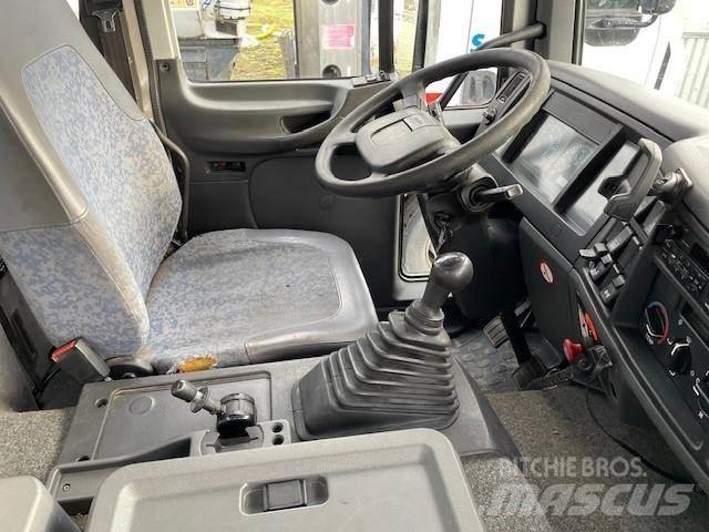 Volvo FL 220 Camiones cisternas