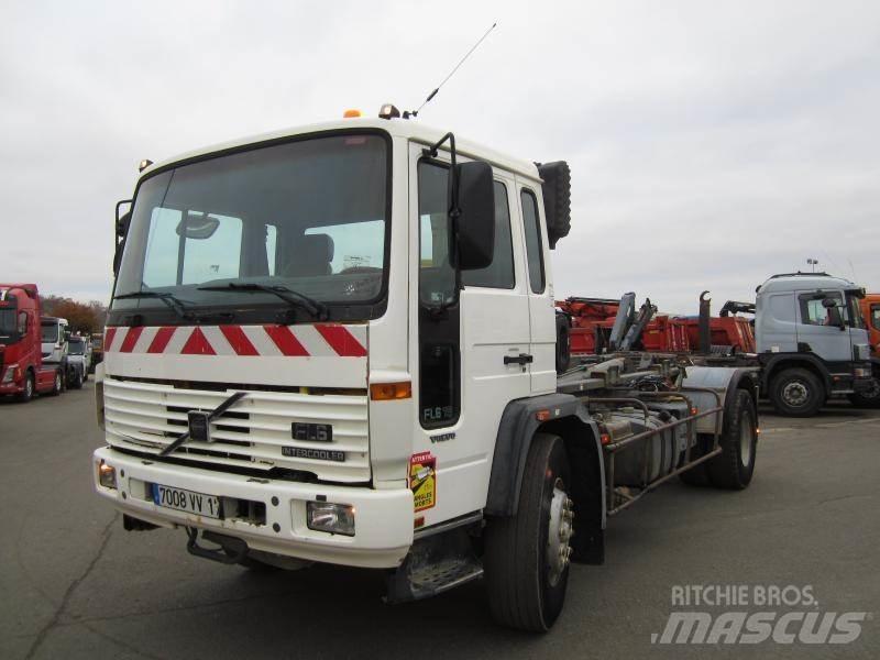 Volvo FL6 19 Camiones desmontables