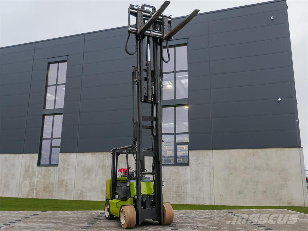 Clark CGC 70 Camiones LPG