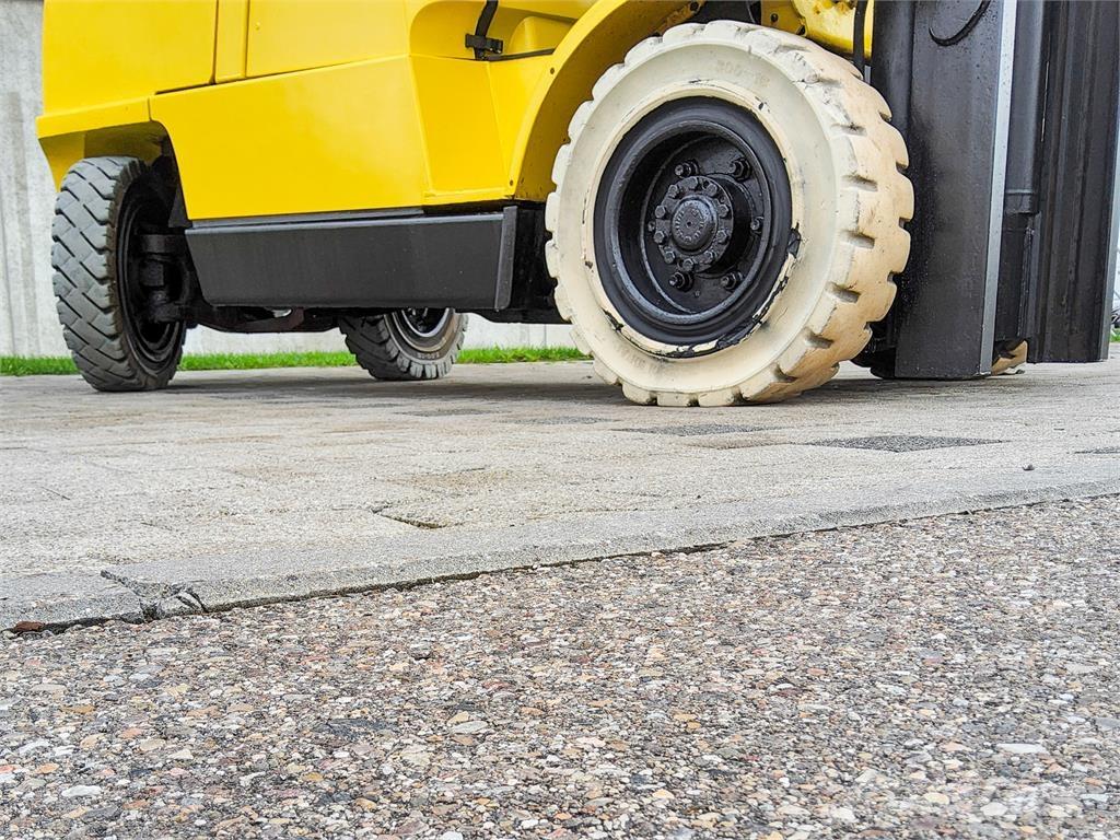 Hyster H 5.50 XM Camiones LPG