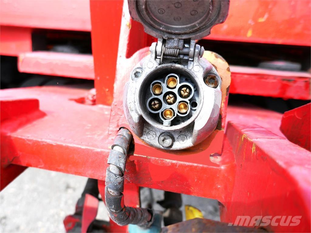 Mafi 1190-4 DFB Otros remolques