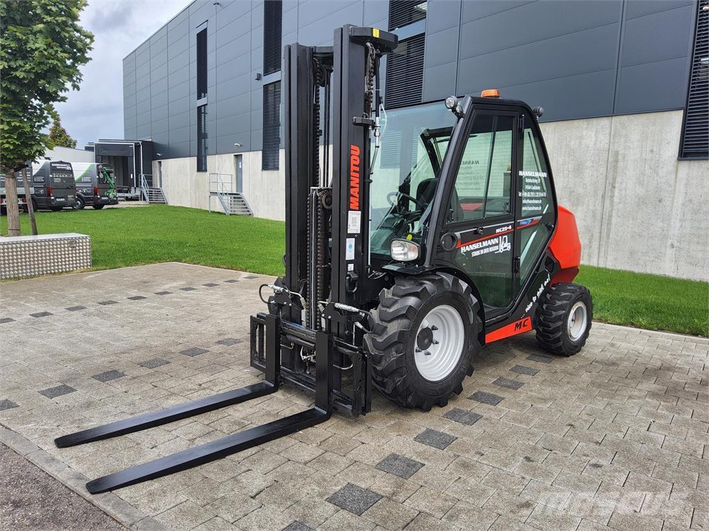 Manitou MC 25-4 Montacargas todo terreno