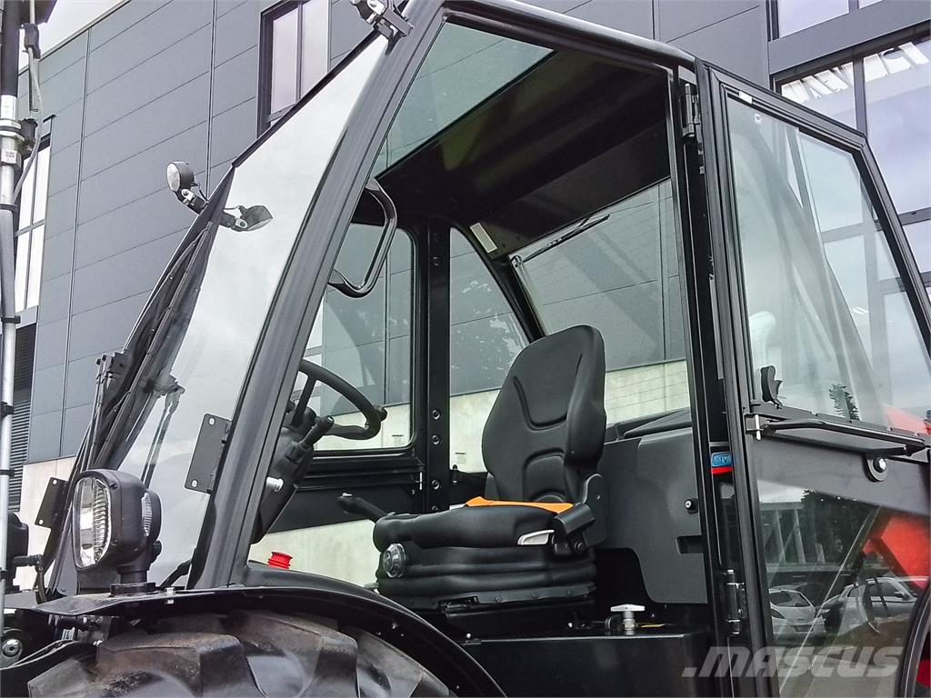 Manitou MC 25-4 Montacargas todo terreno