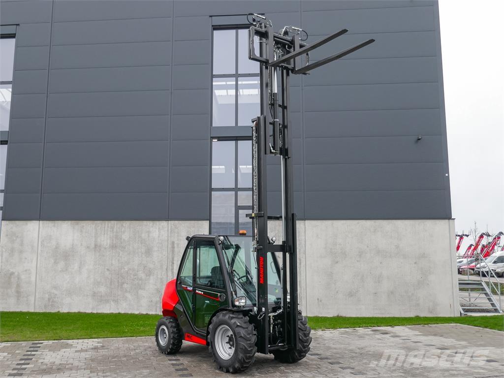 Manitou MC 30-4 Montacargas todo terreno