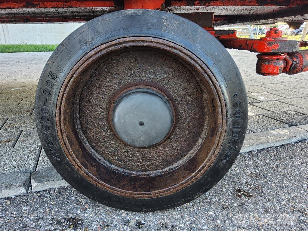 Pefra 4200 Otros remolques