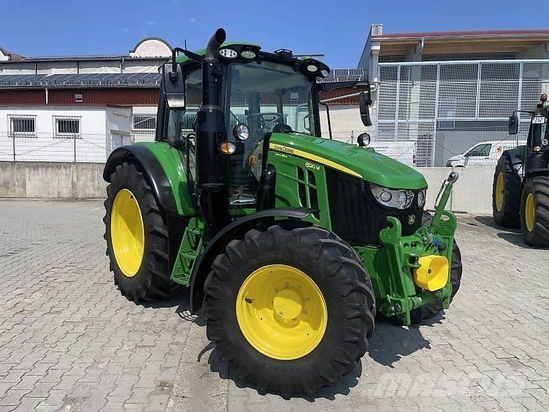 John Deere 6120M Tractores