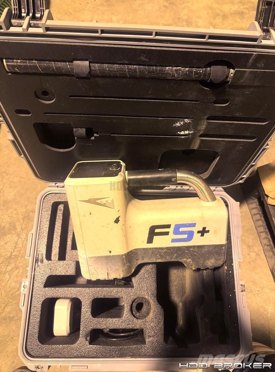 Universal UNI 40x55 Plataformas horizontales de perforación